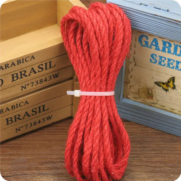 DIY Crafts and Cat Toys (10m) - In Paw Store