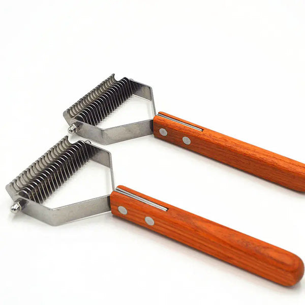 Pet Fur De-shedding Comb - In Paw Store