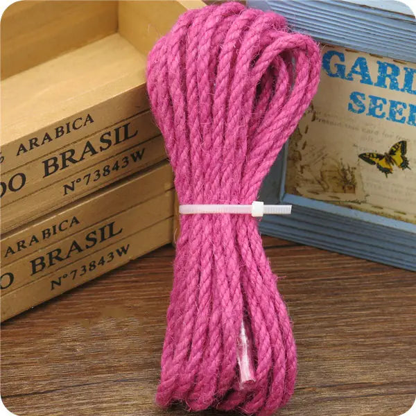 DIY Crafts and Cat Toys (10m) - In Paw Store