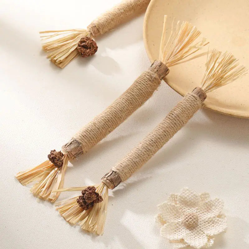 New Cat Dental Chew Toys with Insect Galls and Wood